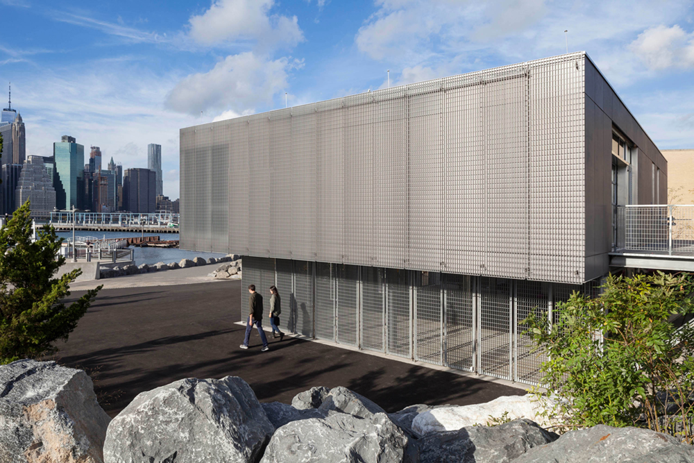 BROOKLYN BRIDGE PARK BOATHOUSE