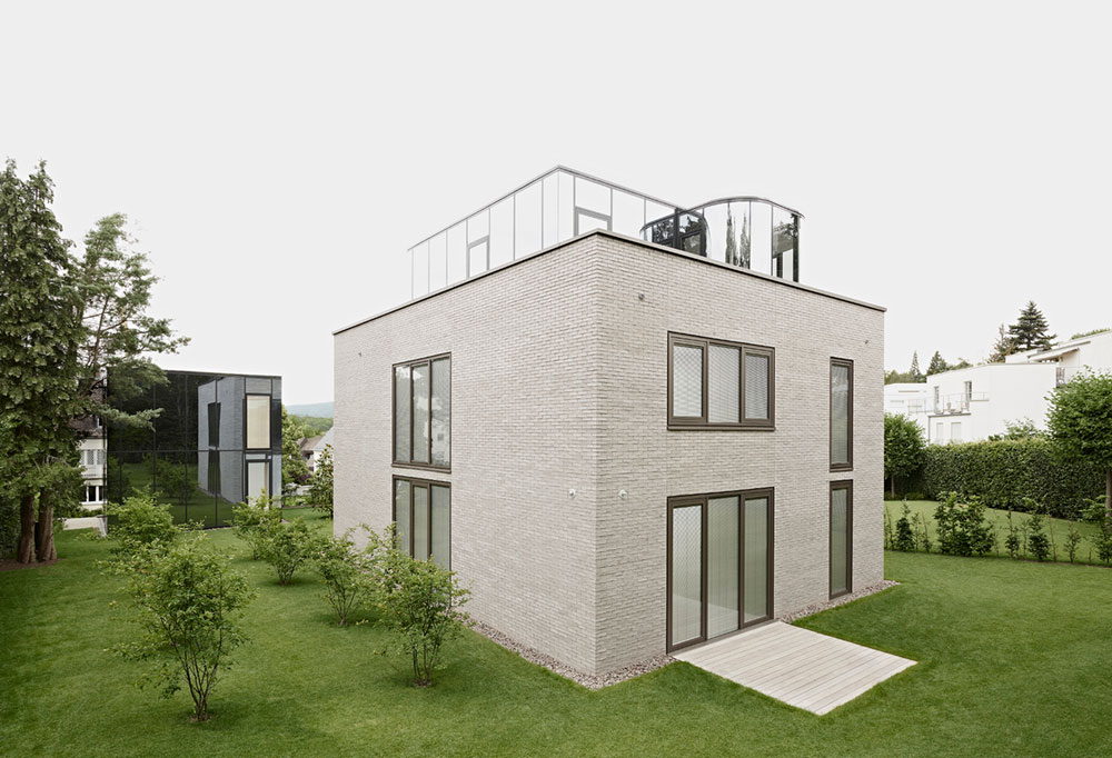 Haus E