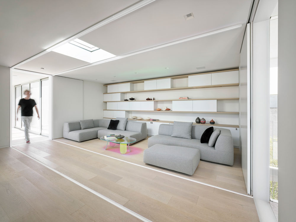 Spectral Bridge House 