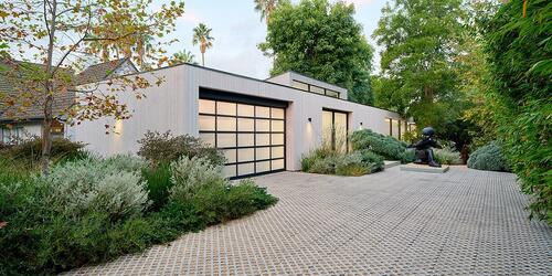 Bridge House | California | 2022